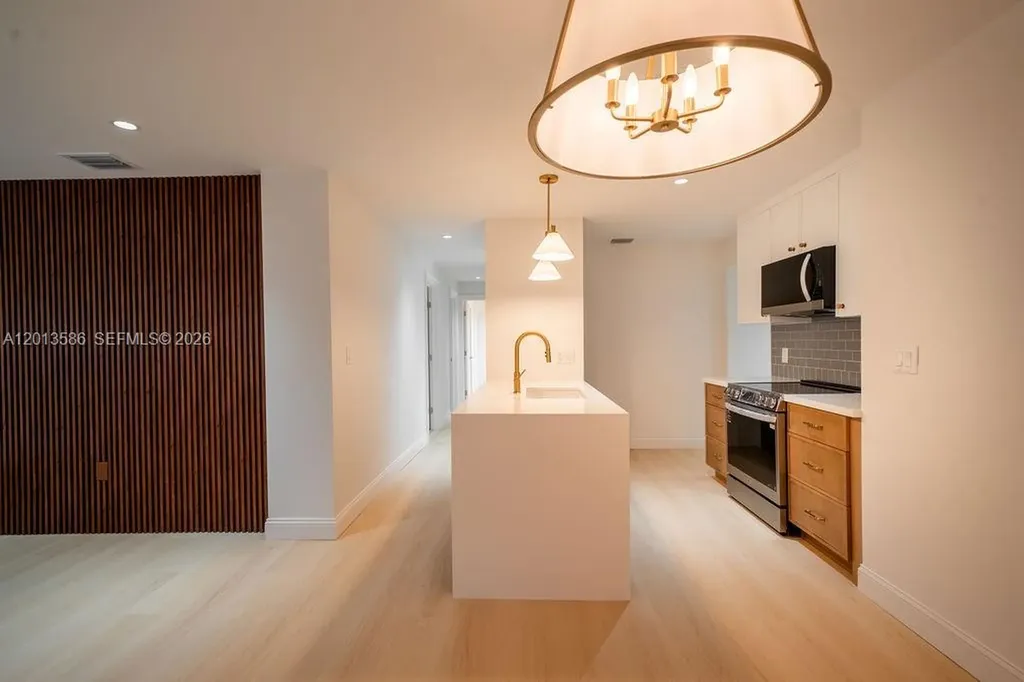 1550 S Greenway Drive Coral Gables FL 33134