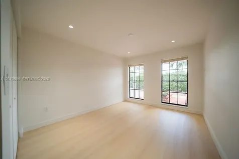 1550 S Greenway Drive Coral Gables FL 33134