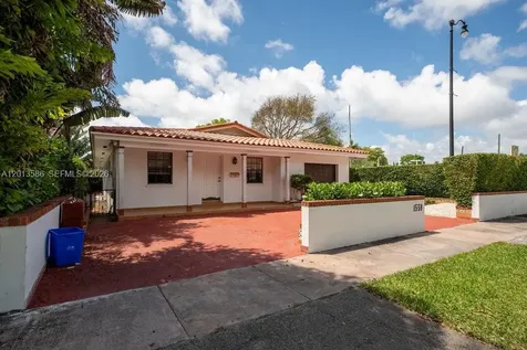 1550 S Greenway Drive Coral Gables FL 33134
