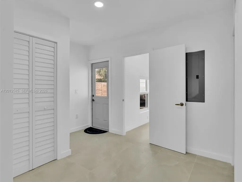 107 Central Avenue Delray Beach FL 33483