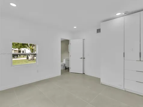 107 Central Avenue Delray Beach FL 33483