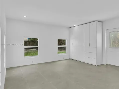 107 Central Avenue Delray Beach FL 33483