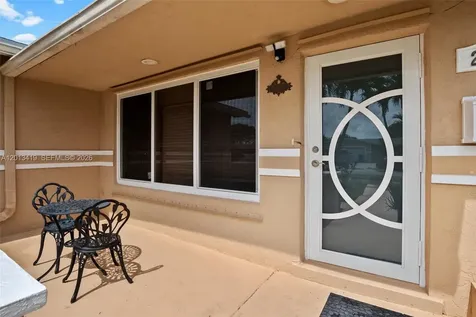 2251 NW 87th Avenue Pembroke Pines FL 33024