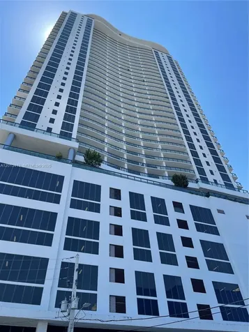 1600 NE 1st Avenue Miami FL 33132