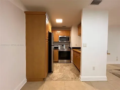 15629 SW 73 Miami FL 33193