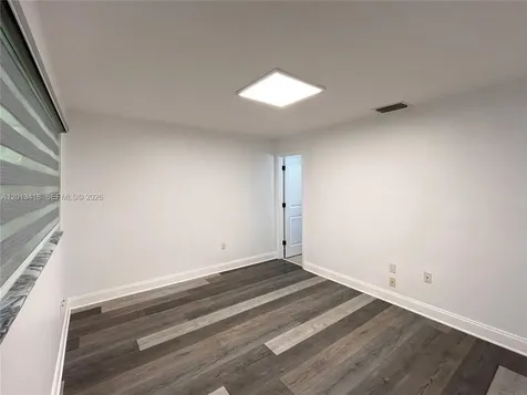 15629 SW 73 Miami FL 33193