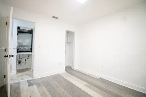 15629 SW 73 Miami FL 33193