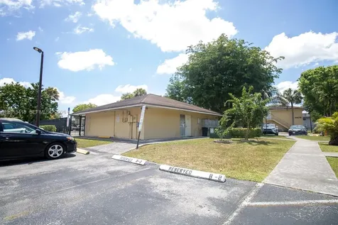 15629 SW 73 Miami FL 33193