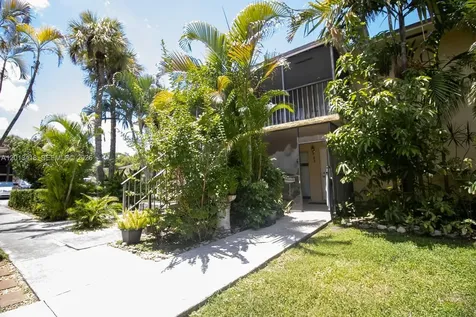 15629 SW 73 Miami FL 33193