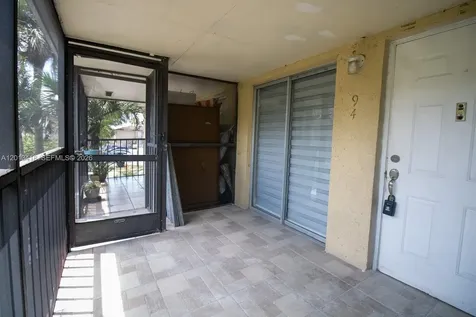 15629 SW 73 Miami FL 33193