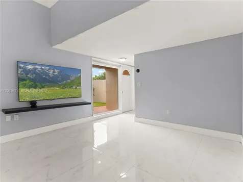 9133 Fontainebleau Boulevard Miami FL 33172