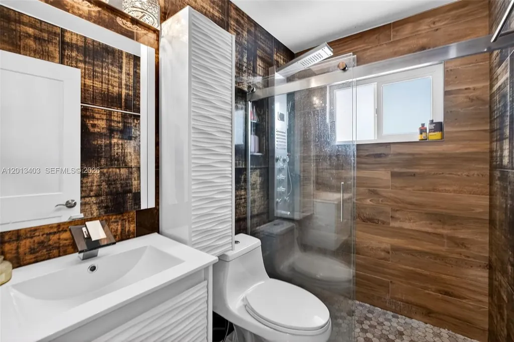 1823 SW 29th Street Fort Lauderdale FL 33315