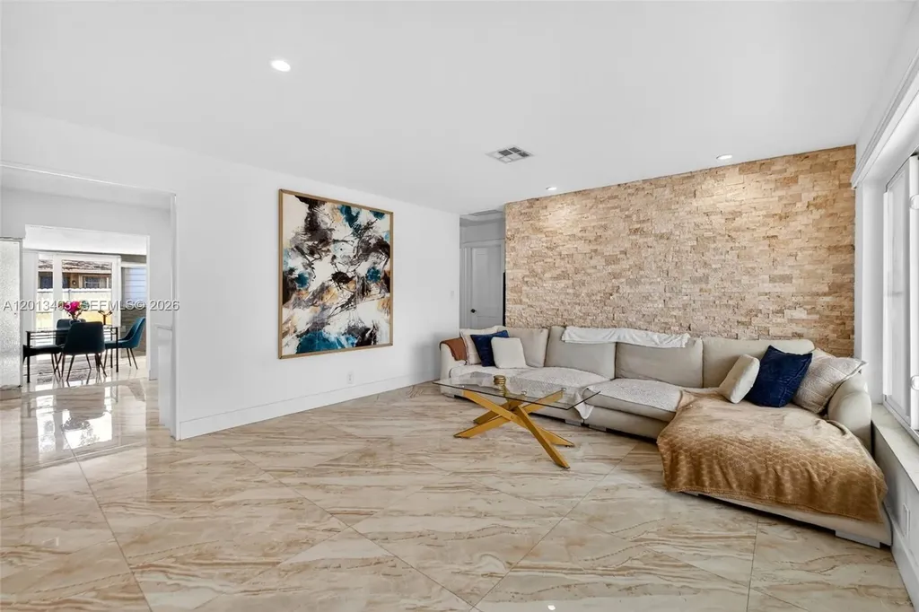 1823 SW 29th Street Fort Lauderdale FL 33315