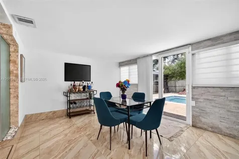 1823 SW 29th Street Fort Lauderdale FL 33315