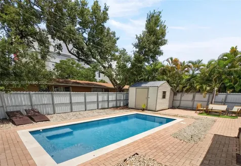 1823 SW 29th Street Fort Lauderdale FL 33315