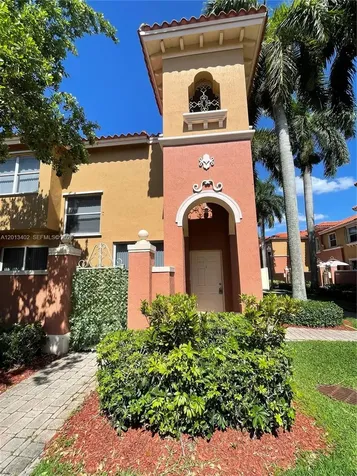 10666 SW 7th Street Pembroke Pines FL 33025
