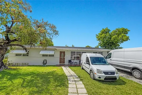 10370 SW 44th Street Miami FL 33165