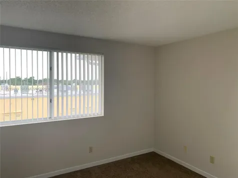 9905 Westwood Drive Tamarac FL 33321