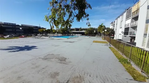 310 Fontainebleau Boulevard Miami FL 33172