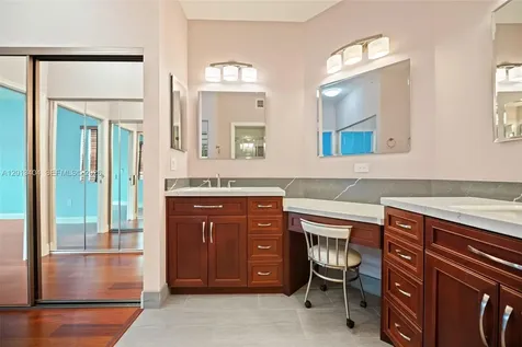 7765 Yardley Drive Tamarac FL 33321