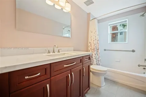 7765 Yardley Drive Tamarac FL 33321