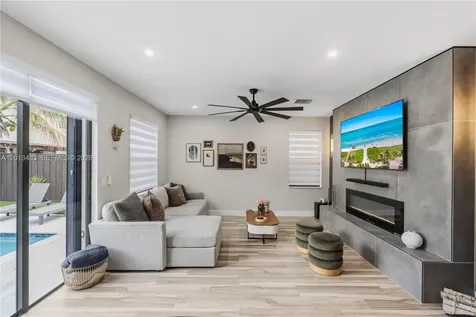 25232 SW 117th Place Homestead FL 33032