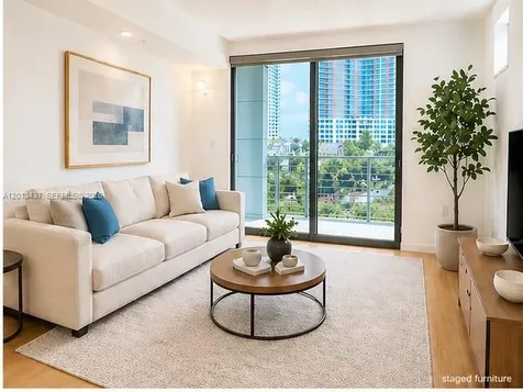 110 Washington Avenue Miami Beach FL 33139