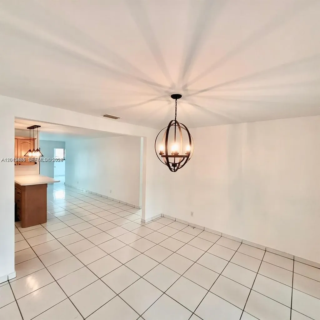 6730 Charleston Street Hollywood FL 33024