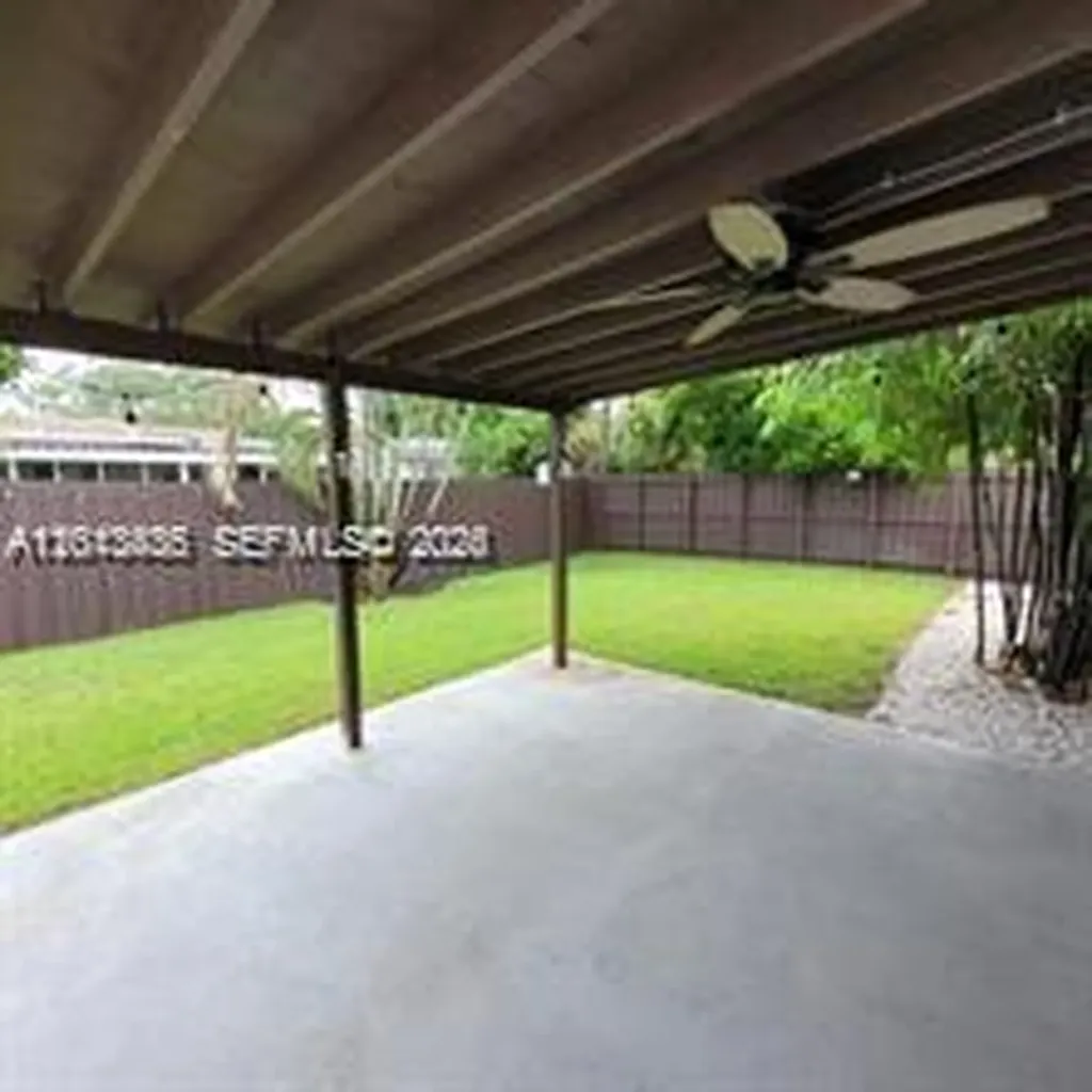 6730 Charleston Street Hollywood FL 33024