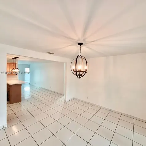 6730 Charleston Street Hollywood FL 33024