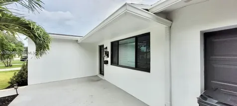 6730 Charleston Street Hollywood FL 33024