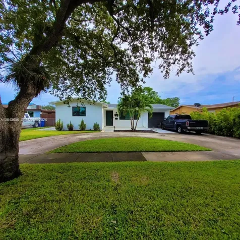 6730 Charleston Street Hollywood FL 33024