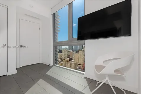227 NE 2nd Street Miami FL 33132