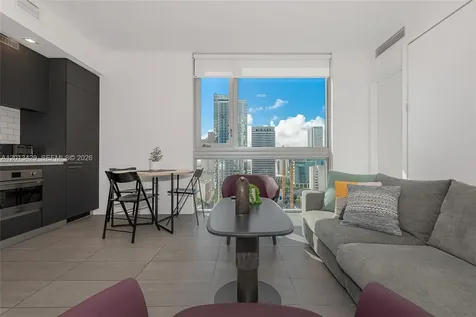 227 NE 2nd Street Miami FL 33132
