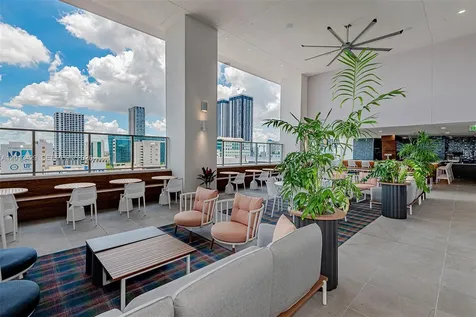 227 NE 2nd Street Miami FL 33132