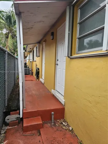 45 NW 45th Avenue Miami FL 33126