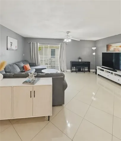 406 N Laurel Drive Margate FL 33063