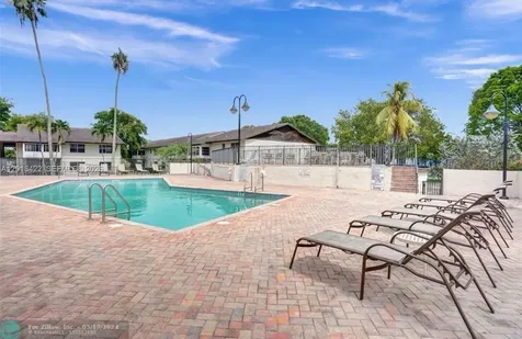 406 N Laurel Drive Margate FL 33063