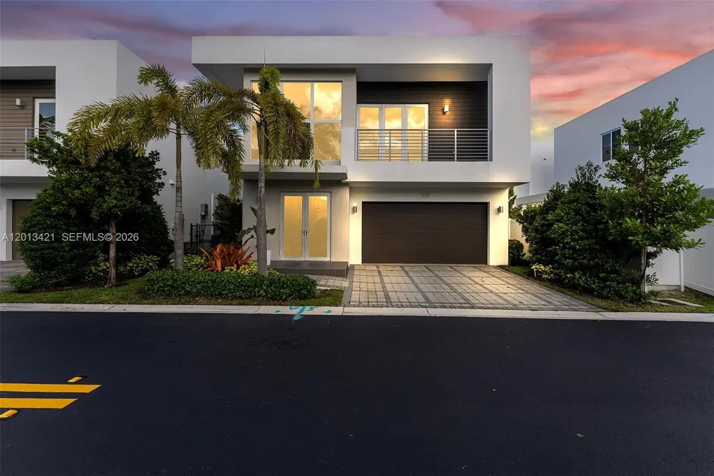 7535 NW 98th Avenue Doral FL 33178