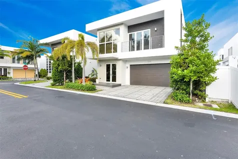 7535 NW 98th Avenue Doral FL 33178
