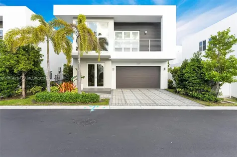 7535 NW 98th Avenue Doral FL 33178