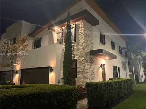 10515 NW 78th Terrace Doral FL 33178