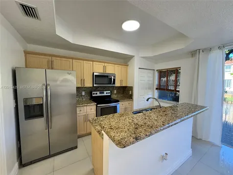 4933 N Harbor Isles Drive Dania Beach FL 33312