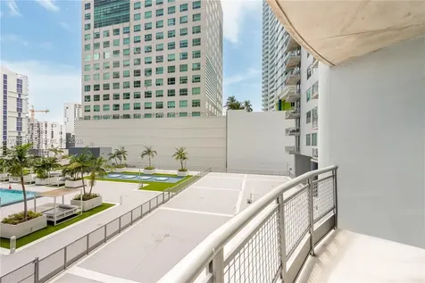 690 SW 1st Court Miami FL 33130