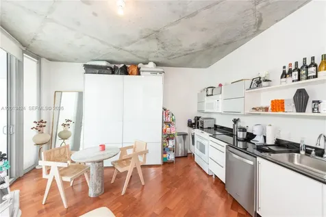 690 SW 1st Court Miami FL 33130