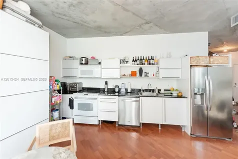 690 SW 1st Court Miami FL 33130