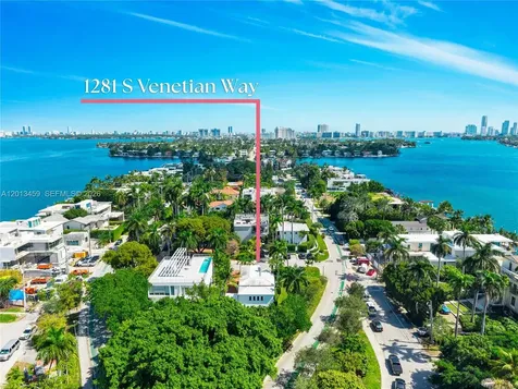 1281 S Venetian Way Miami FL 33139