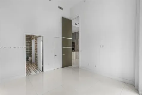 475 Brickell Avenue Miami FL 33131