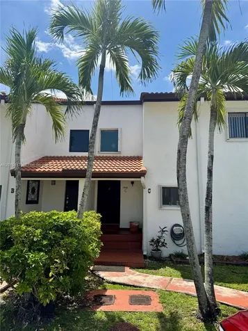 1481 SW 124th Court Miami FL 33184