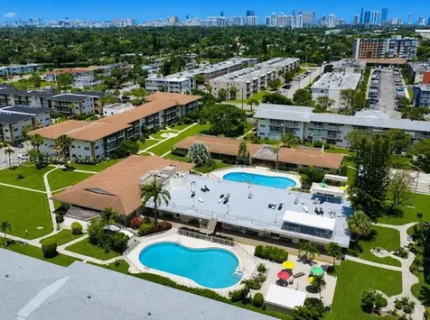 17050 NE 14th Avenue Miami FL 33162